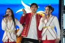 Gubernur Sherly Tjoanda Laos, mengingatkan Masyarakat pada malam puncak perayaan Hari Ulang Tahun (HUT) ke-27 Provinsi Maluku Utara di Alun-Alun Sofifi, Sabtu (10/10/26). Dok.  ADPIM Humas. 