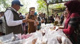 Gubernur Maluku Utara, Sherly Tjoanda dan Kementerian Kehutanan bersama Kementerian Pemberdayaan Perempuan dan Perlindungan Anak (KemenPPPA) menetapkan Malut sebagai lokasi pilot project perhutanan sosial inklusif di Pulau Tareba, Kota Ternate. Senin (26/10/26). Dok. Humas Adpim.